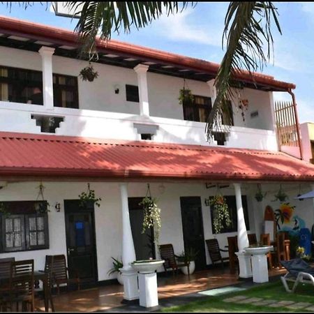Ashen'S Beach House Bussa Extérieur photo