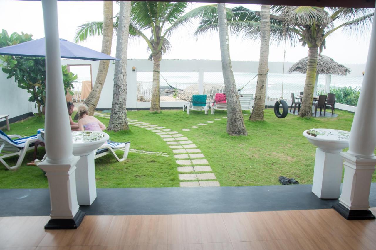 Ashen'S Beach House Bussa Extérieur photo