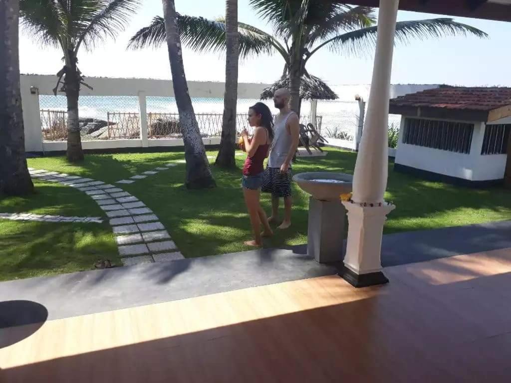 Ashen'S Beach House Bussa Extérieur photo