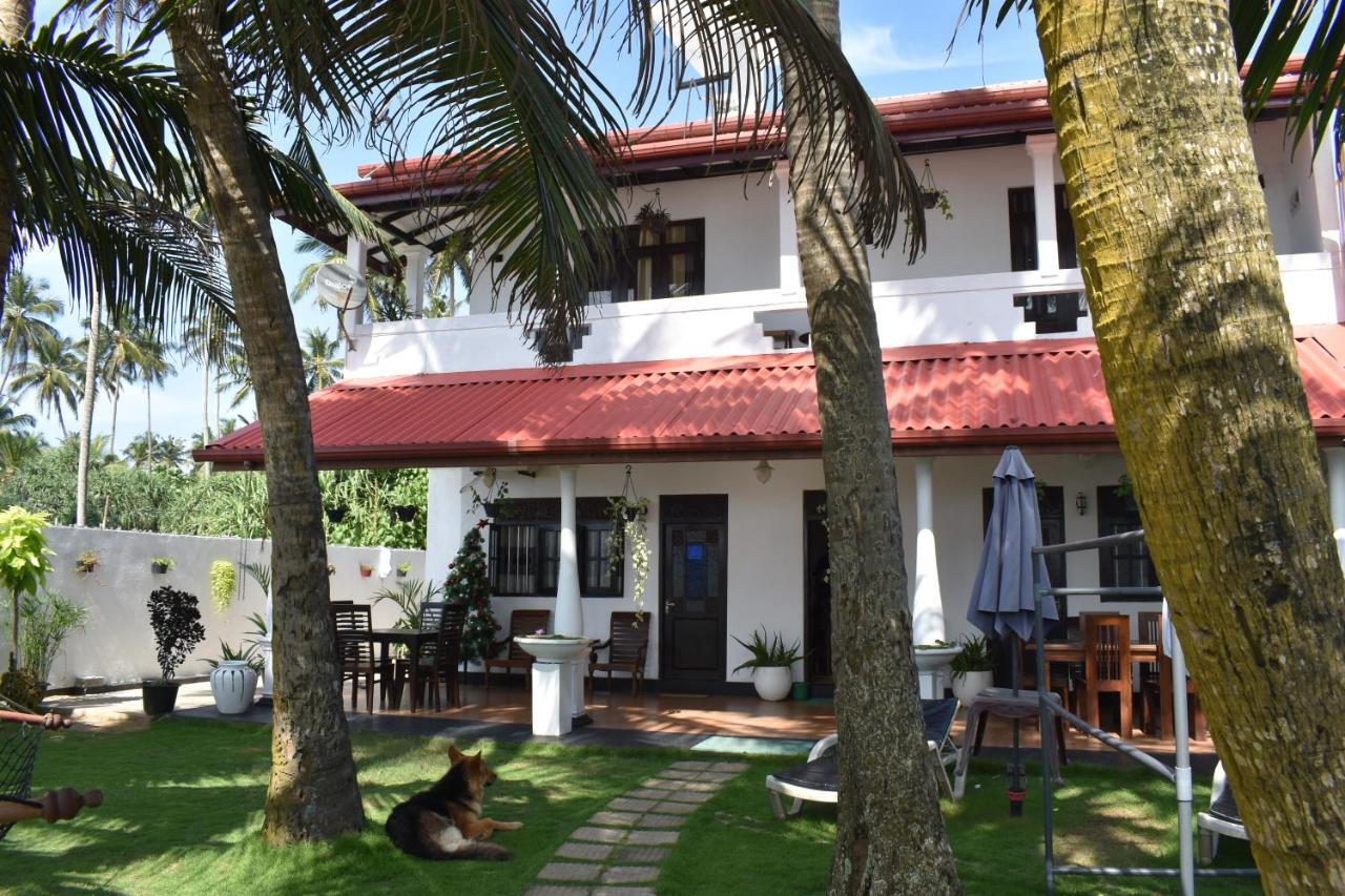 Ashen'S Beach House Bussa Extérieur photo